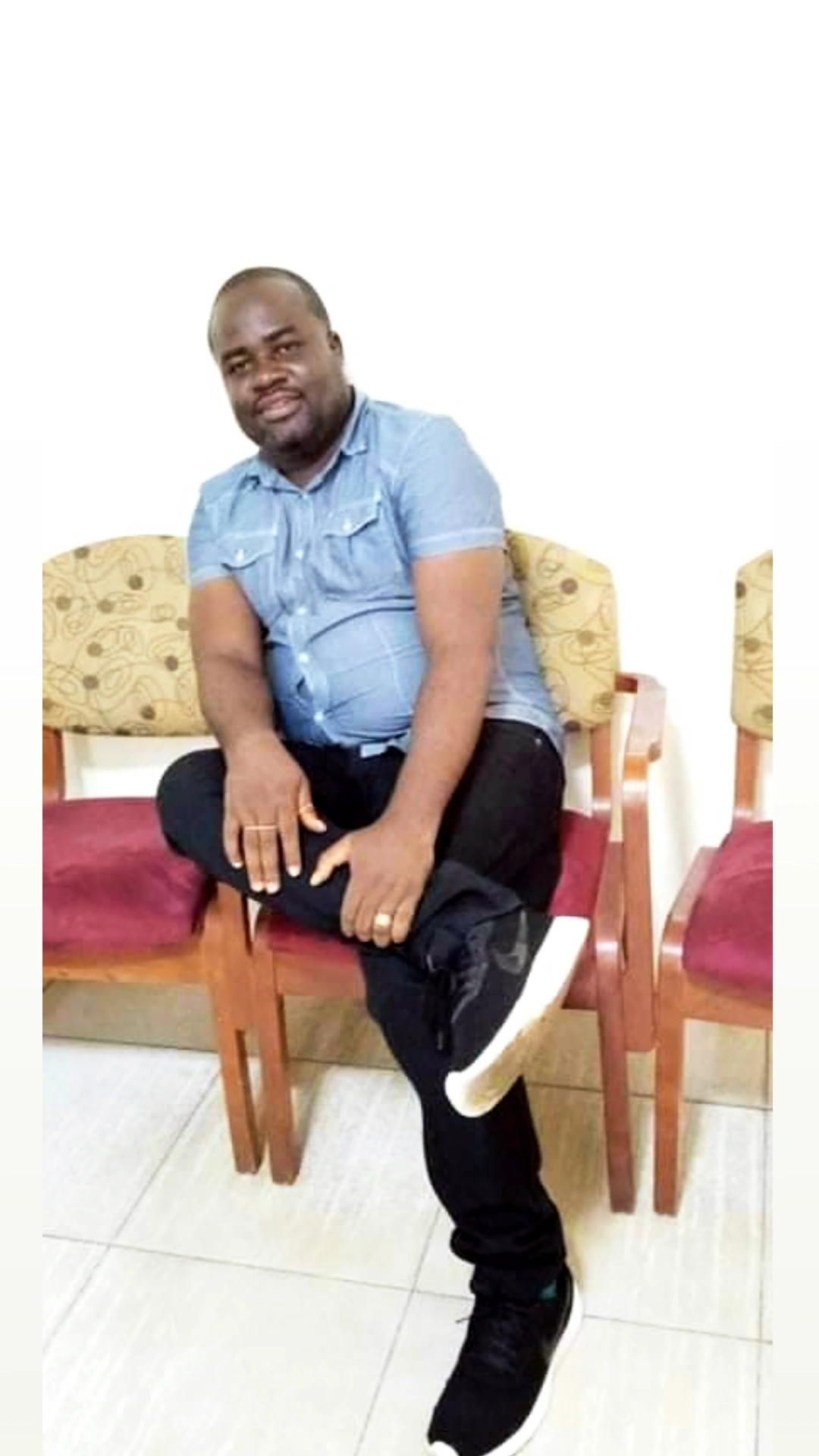 Help John with Schoolfees